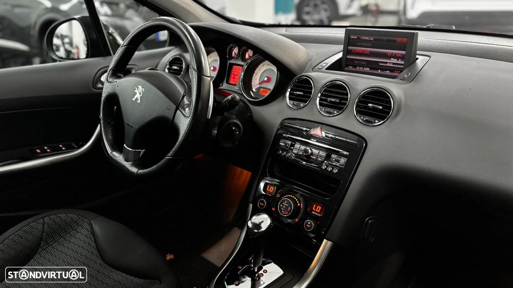 Peugeot 308 e-HDi FAP 110 Stop&Start ESG6 Allure - 29