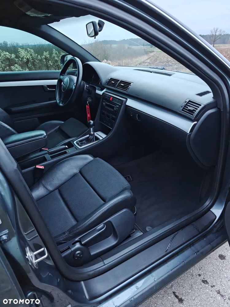 Audi A4 Avant 1.8T - 6