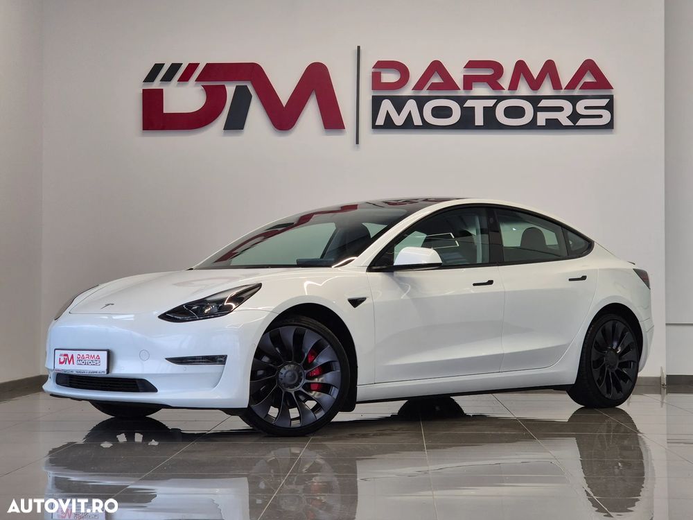 Tesla Model 3 - 2