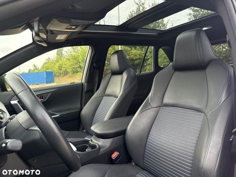 Toyota RAV4 - 12