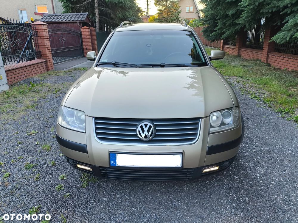 Volkswagen Passat 1.8T Comfortline - 9