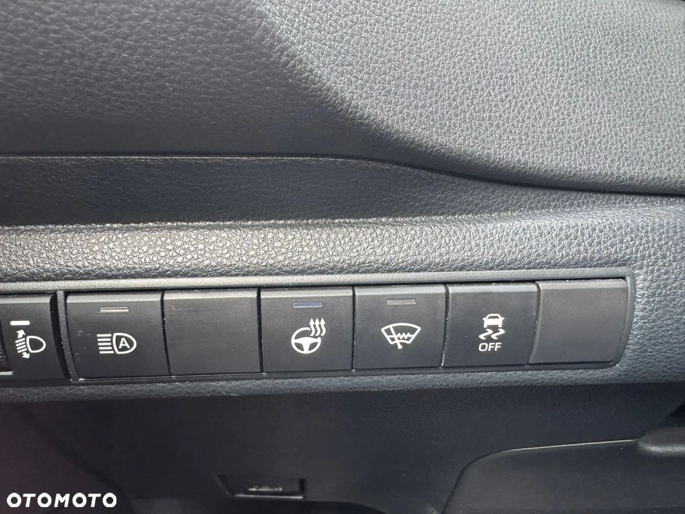 Suzuki Swace 1.8 Hybrid Premium Plus CVT - 14