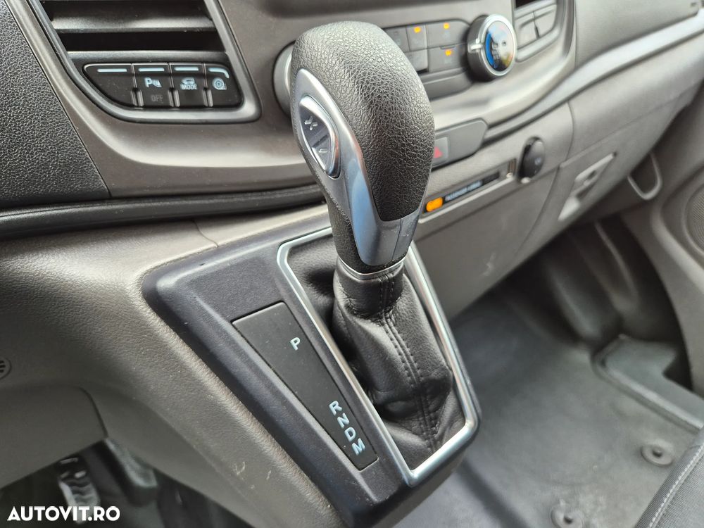 Ford Transit Custom Kombi 320 2.0 EcoBlue 130 CP L2H1 Trend Aut. - 22