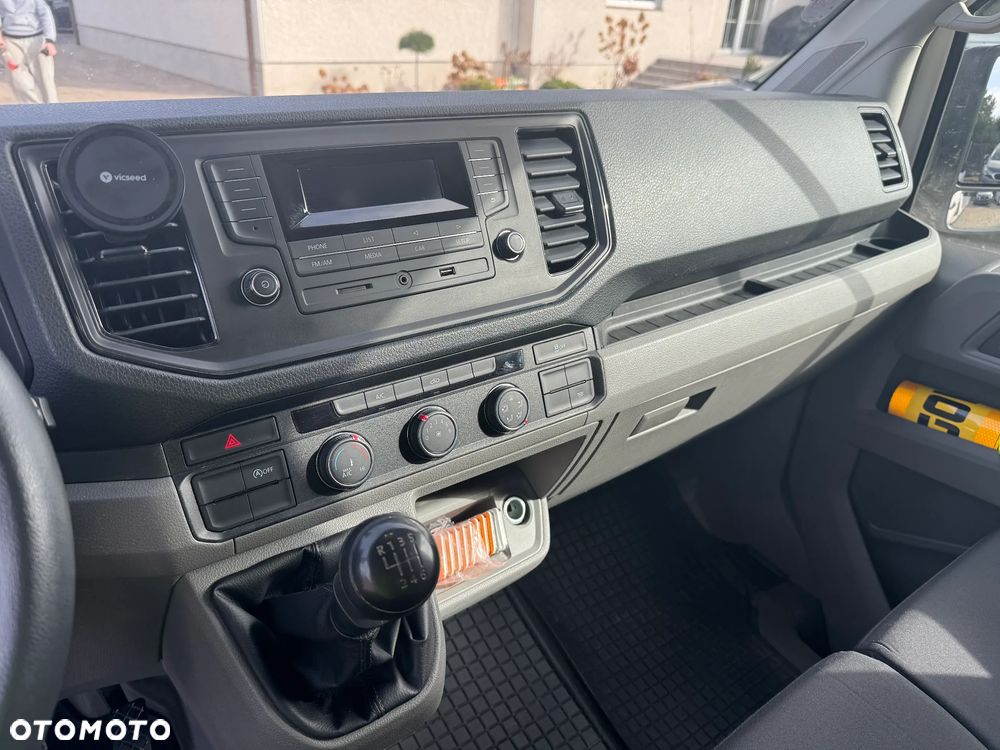 Volkswagen CRAFTER - 9