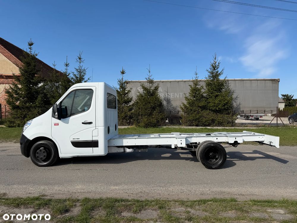 Renault Master * 2.3 / 165KM * Długa rama do zabudowy * Rozstaw osi: 4.3m * - 8