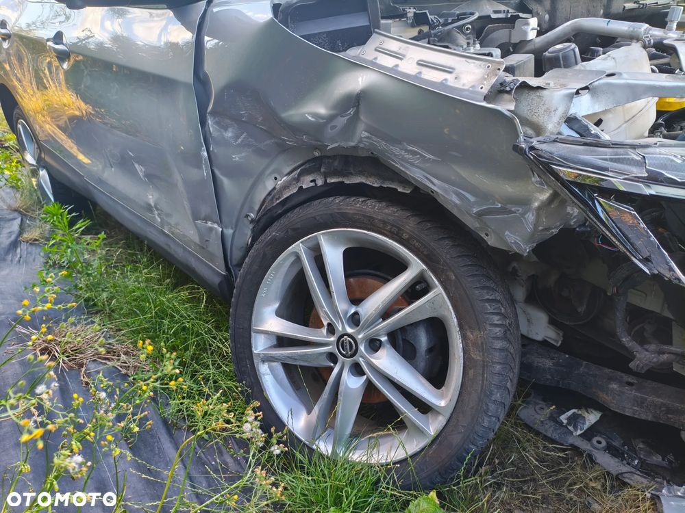 Nissan Qashqai 1.3 DIG-T N-Connecta EU6d - 7