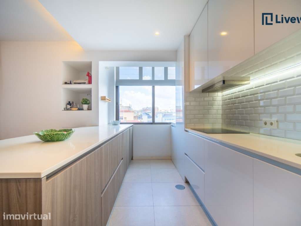 T2 Remodelado | Jardim Comum Privativo | Garagem | Cedofeita - Grande imagem: 4/24
