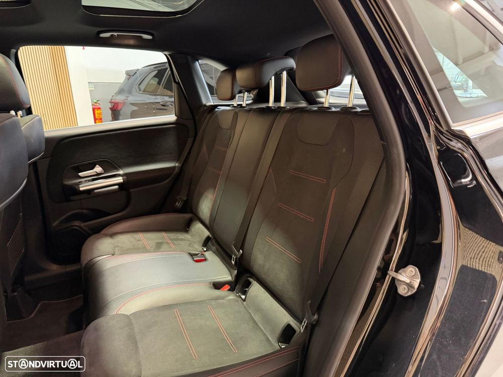 Mercedes-Benz B 250 e AMG Line - 28
