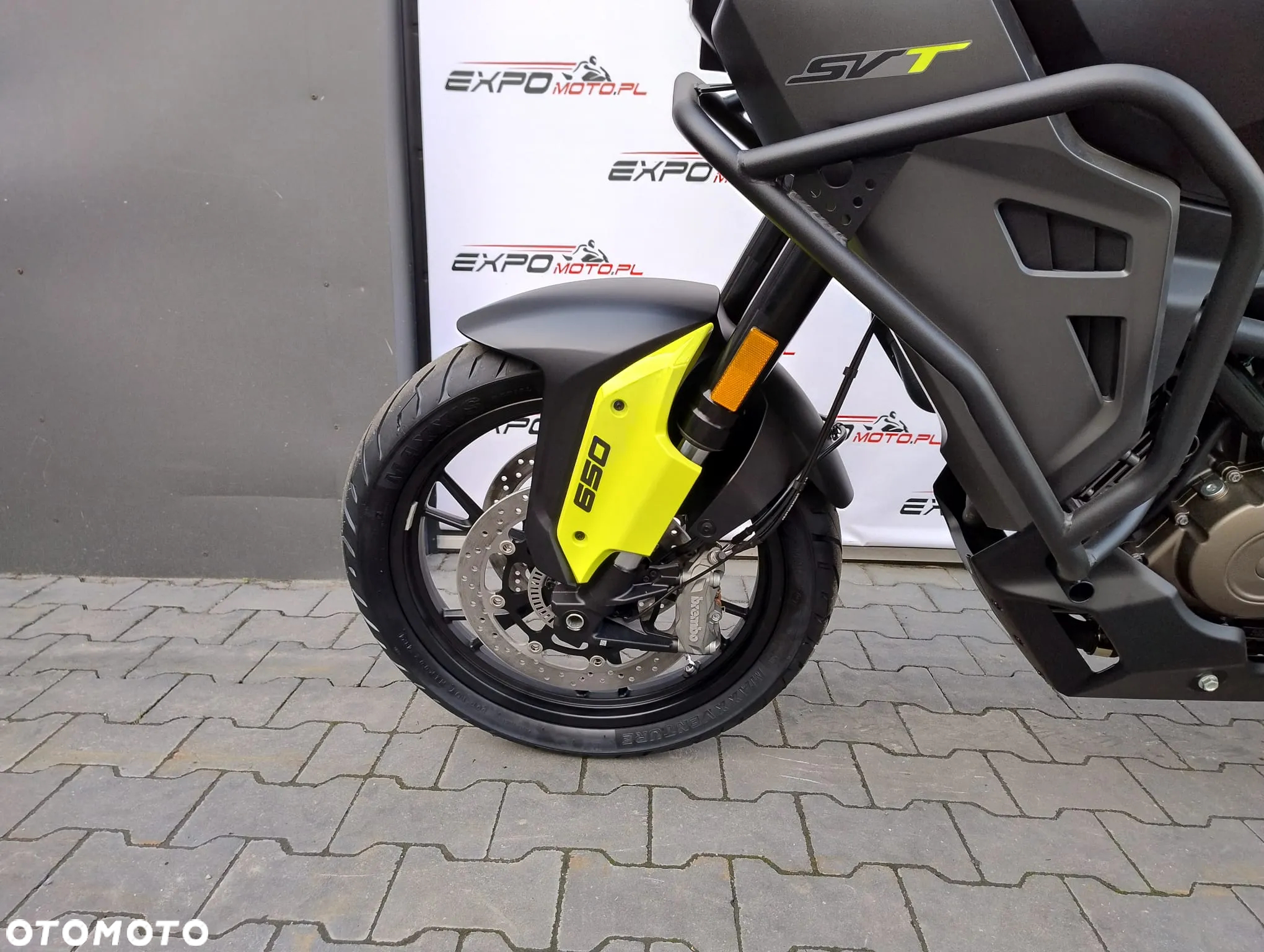 QJMOTOR SVT 650 - 8