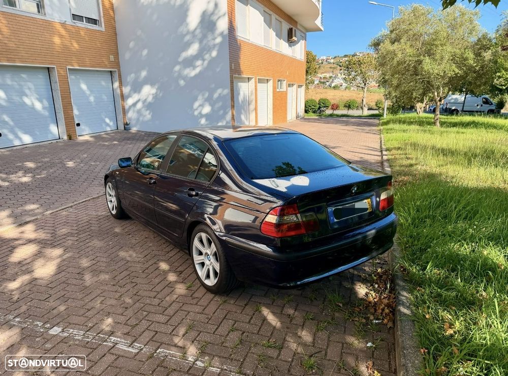 BMW 320 d Navigator - 7