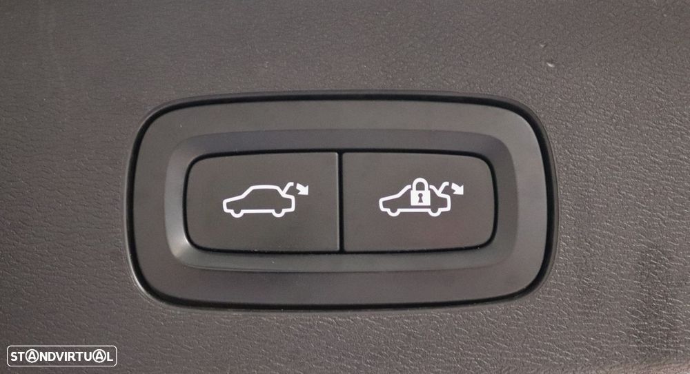Volvo V60 2.0 T8 AWD TE Inscription - 39