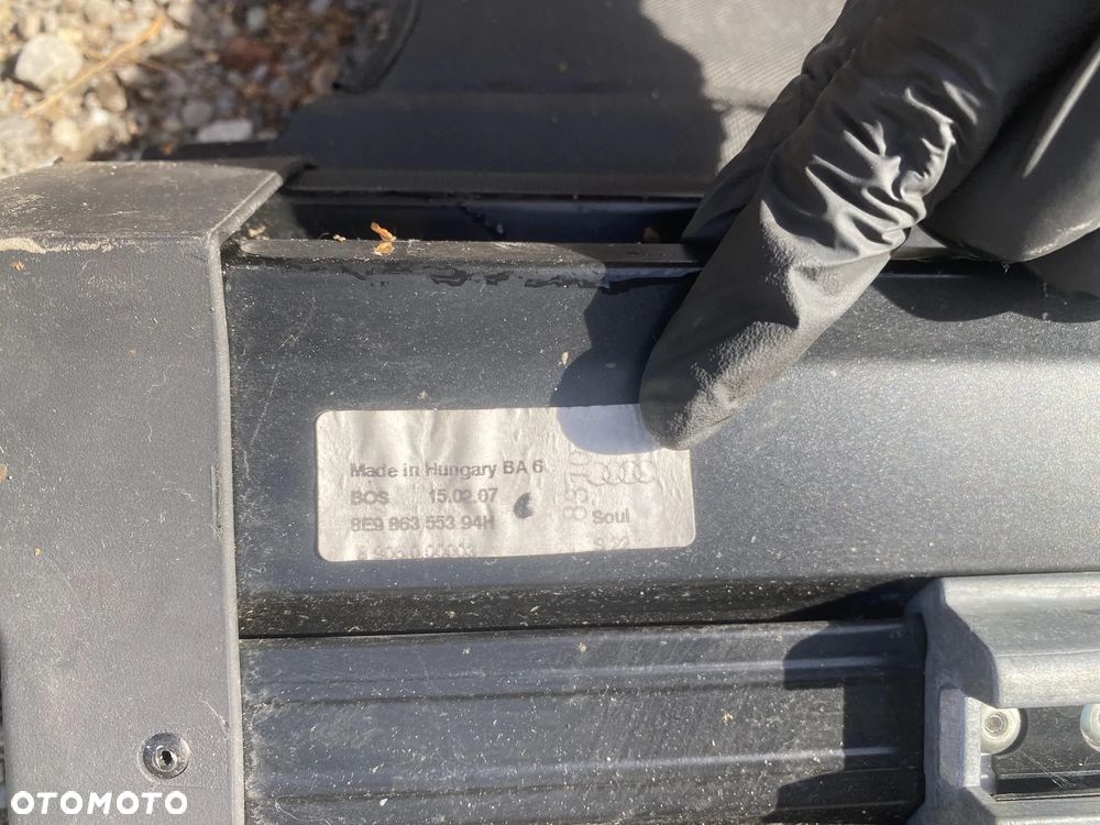 Roleta bagażnika Audi A4 B7 OE - 3