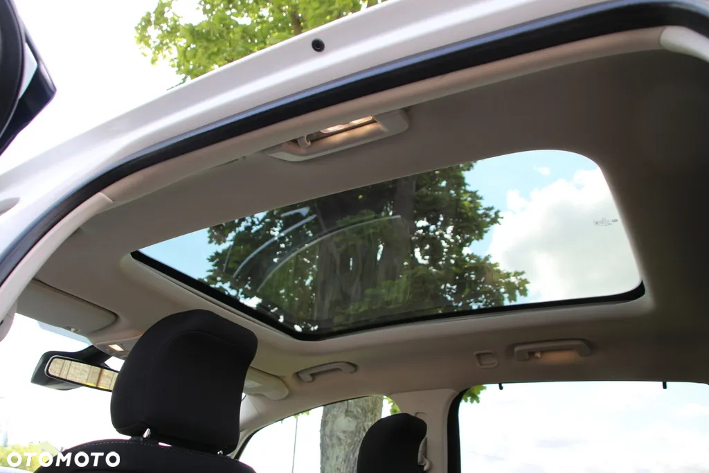 Ford S-Max 2.0 TDCi Titanium - 26