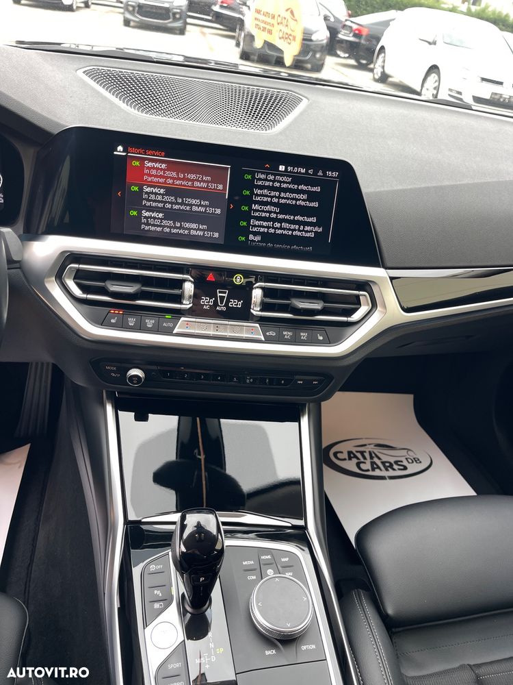 BMW Seria 3 330e Aut. Sport Line - 33