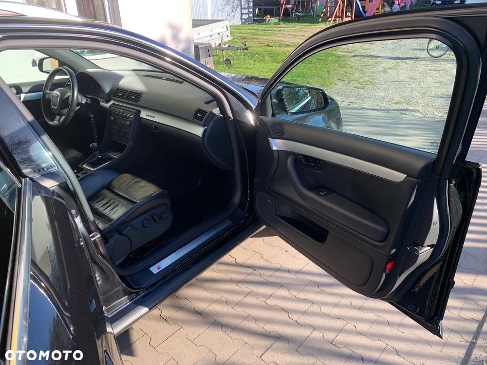 Audi A4 Avant 2.0 TDI DPF Quattro - 19