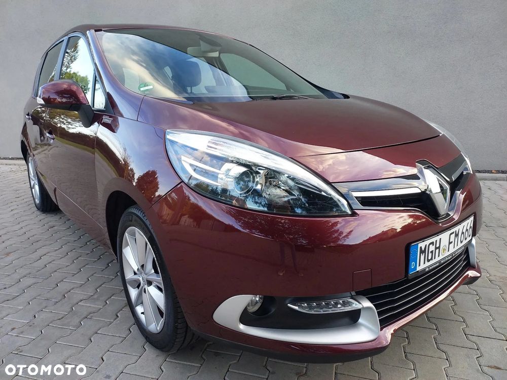 Renault Scenic ENERGY TCe 130 S&S Paris - 11