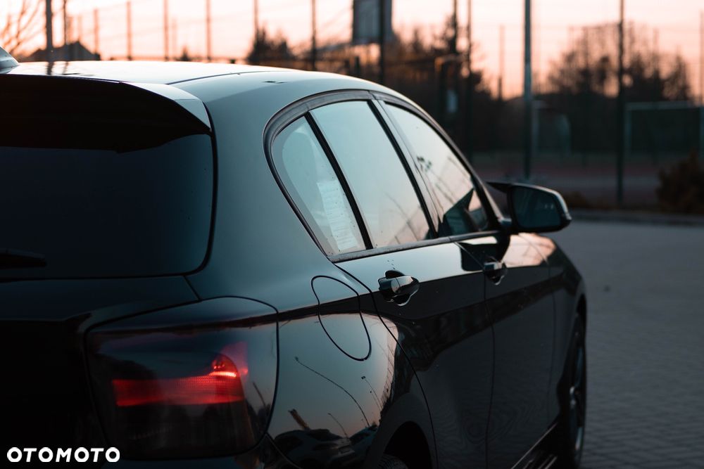 BMW Seria 1 116i - 5