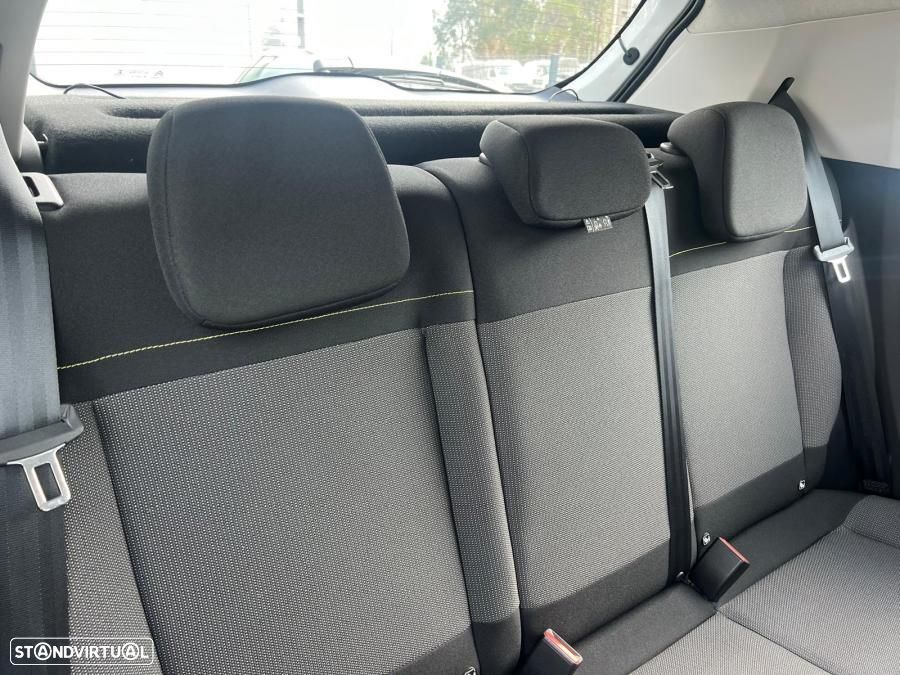 Citroën C3 1.2 PureTech Shine - 10