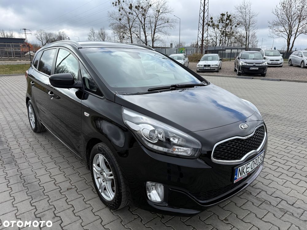 Kia Carens 1.6 GDI Dream-Team Edition - 14