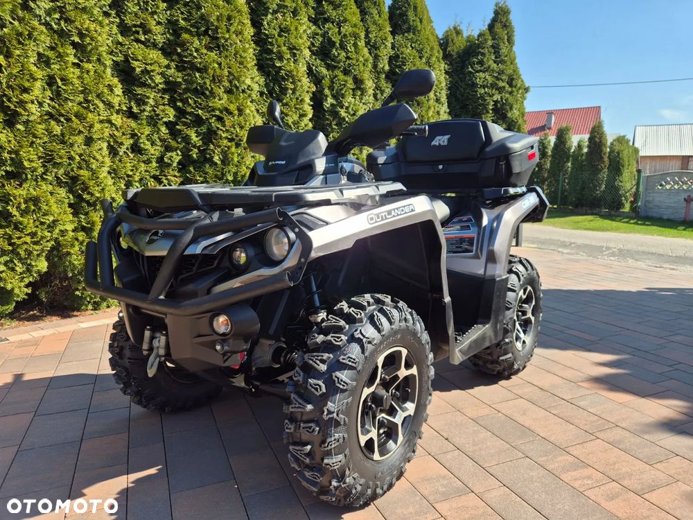 Can-Am Outlander - 1