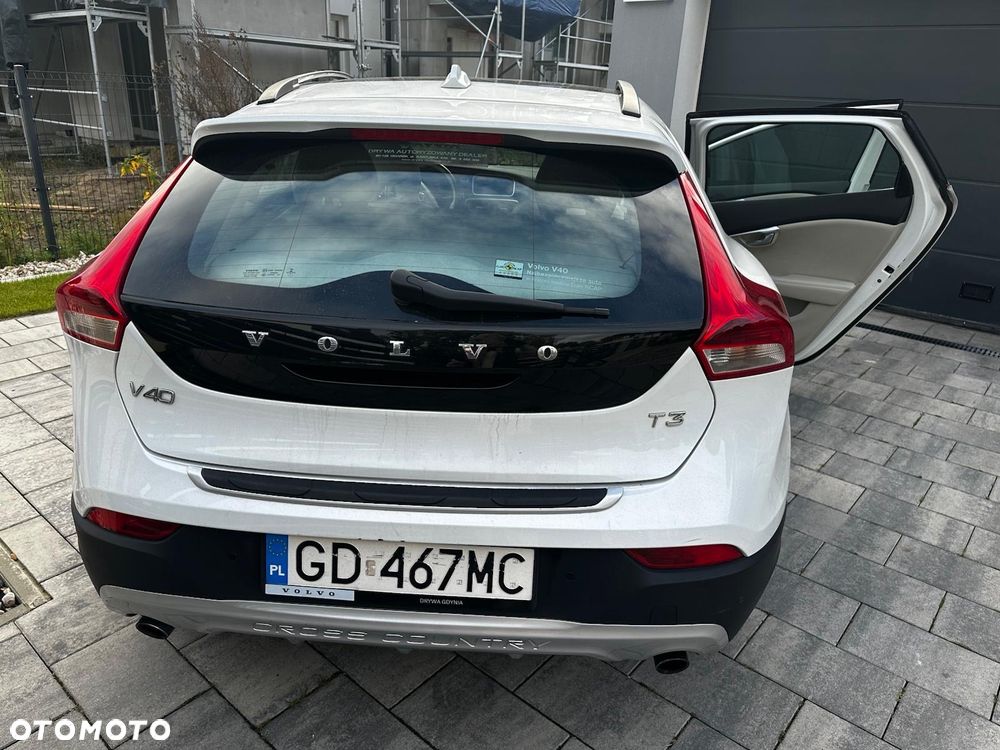 Volvo V40 T3 Drive-E Ocean Race - 5