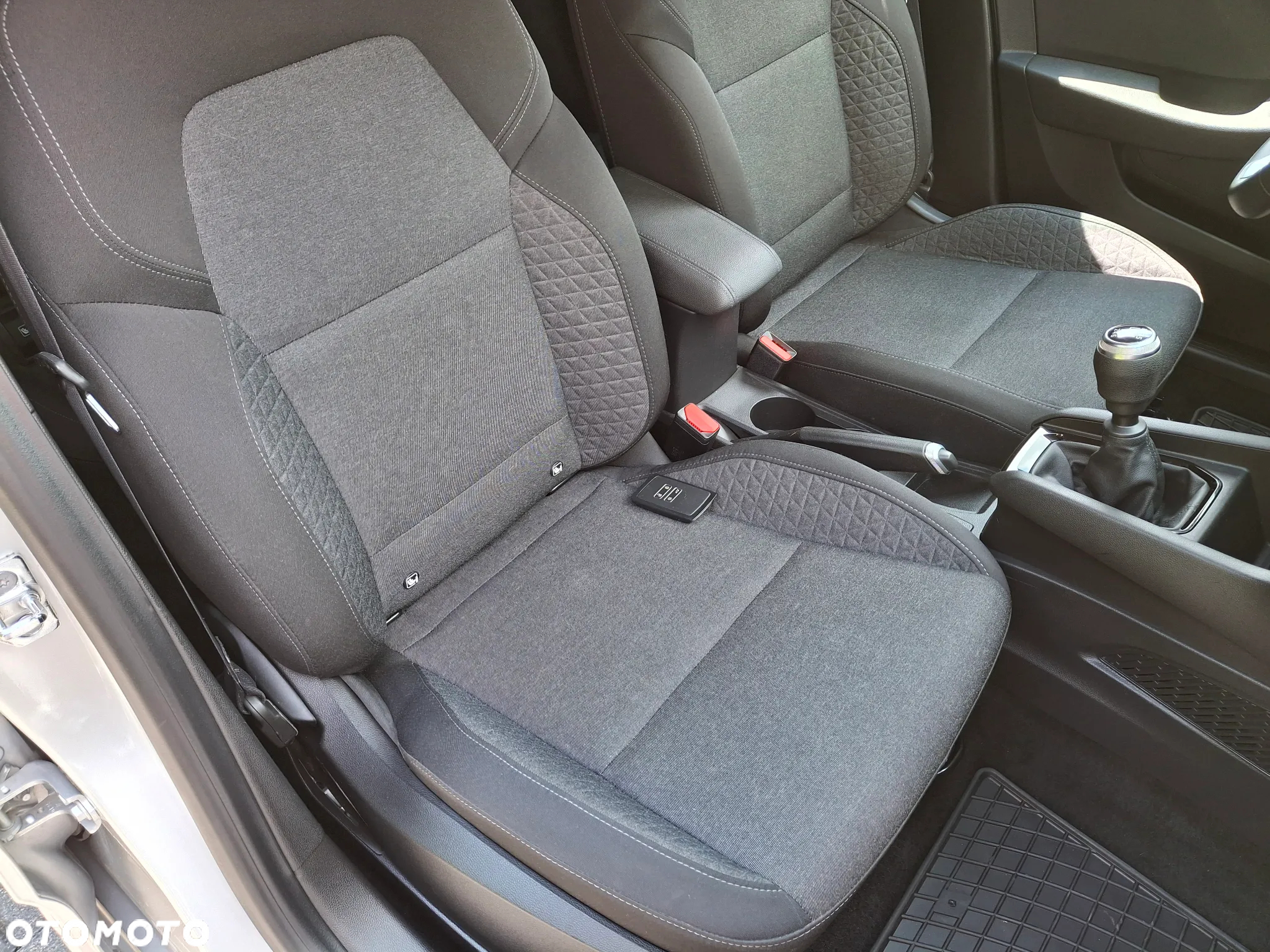 Renault Clio 1.0 TCe Intens - 17