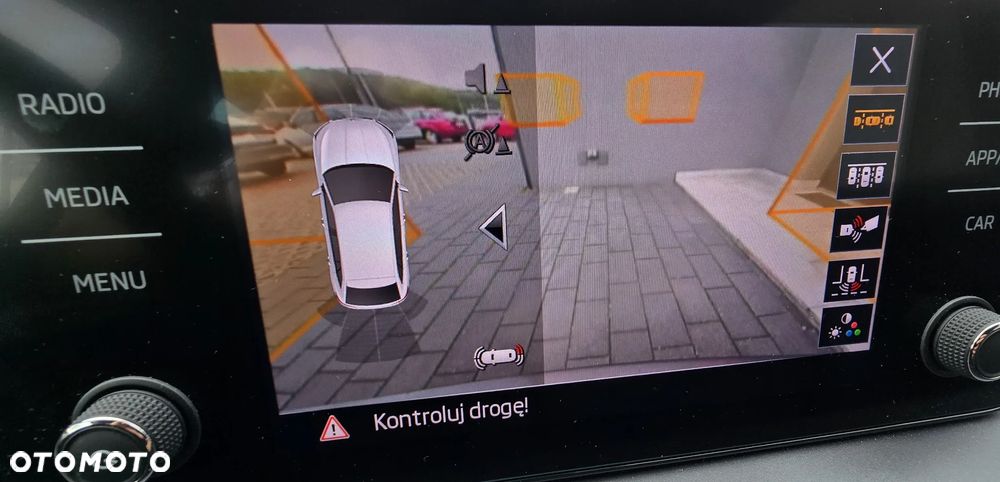Skoda Scala 1.5 TSI Ambition DSG - 27