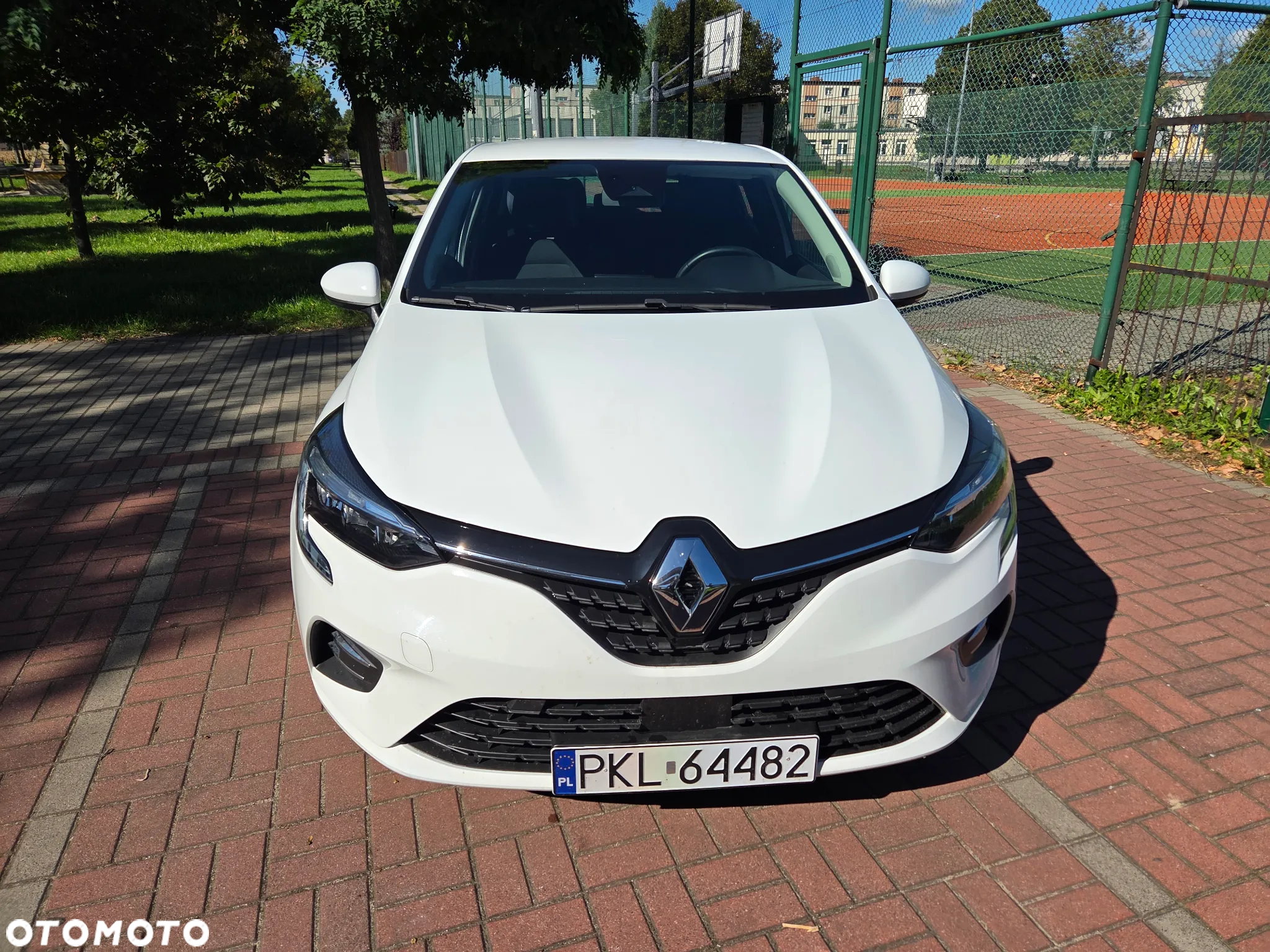 Renault Clio 1.6 E-TECH Intens - 8