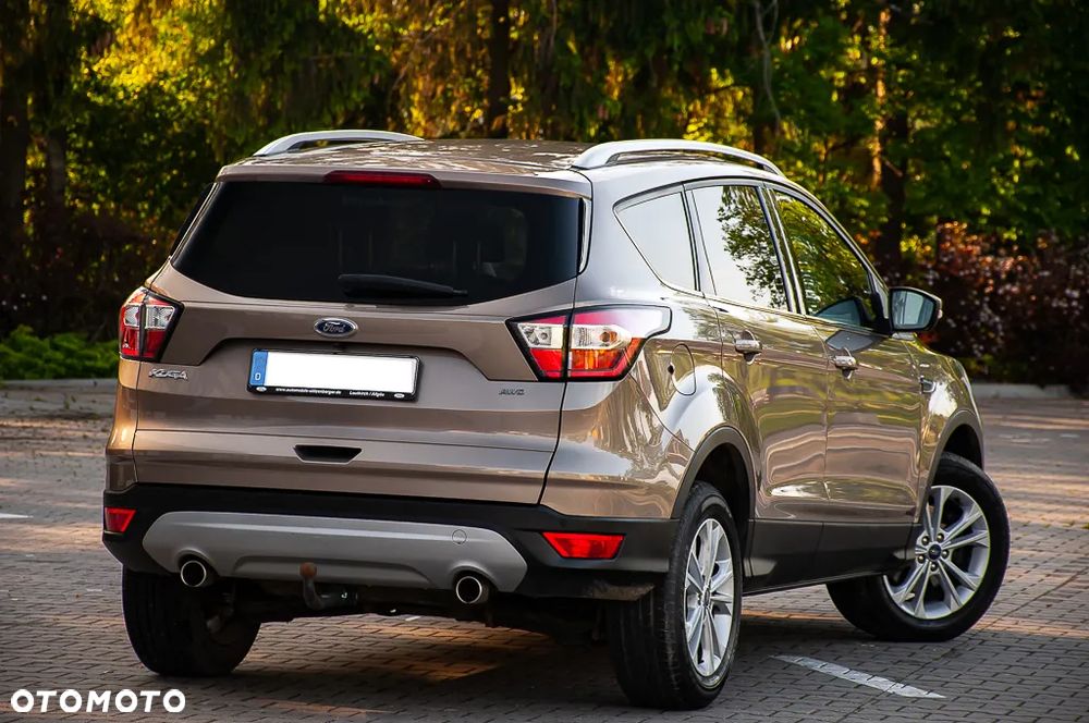 Ford Kuga 2.0 TDCi AWD Titanium - 15
