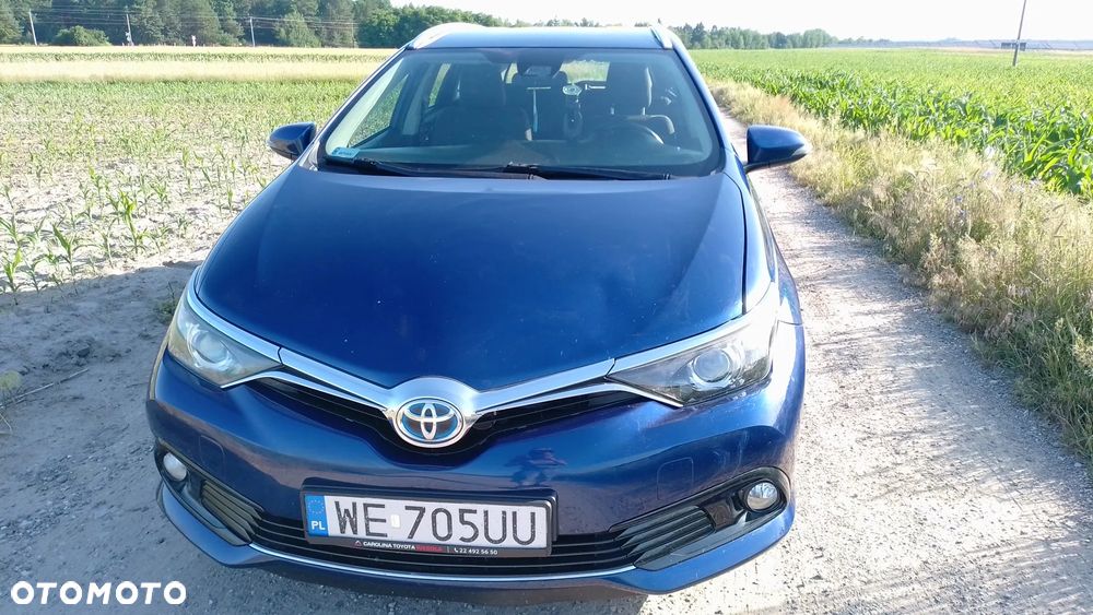 Toyota Auris Hybrid 135 Premium - 4