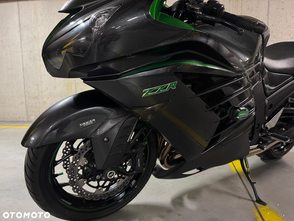Kawasaki ZZR - 6