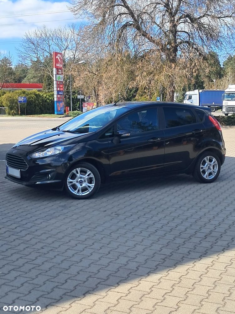 Ford Fiesta 1.0 Champions Edition - 29