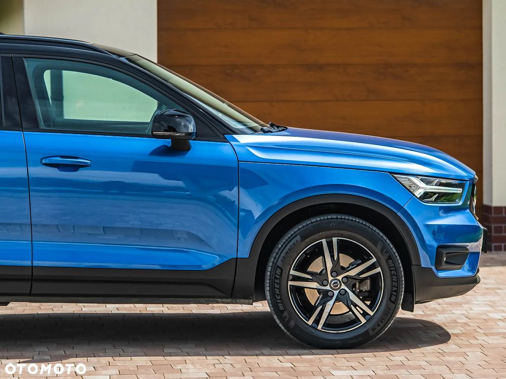 Volvo XC 40 D4 AWD R-Design - 7
