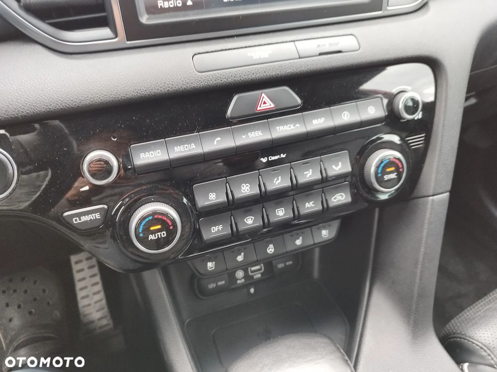 Kia Sportage 1.6 T-GDI GT Line 4WD DCT - 17
