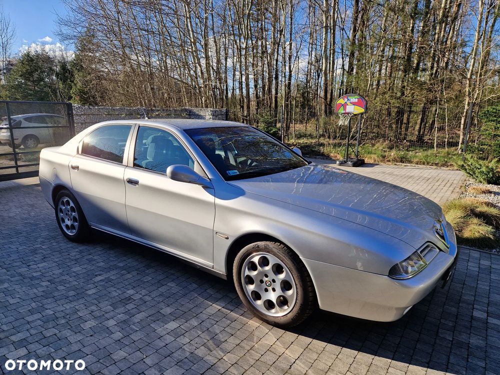 Alfa Romeo 166 - 35
