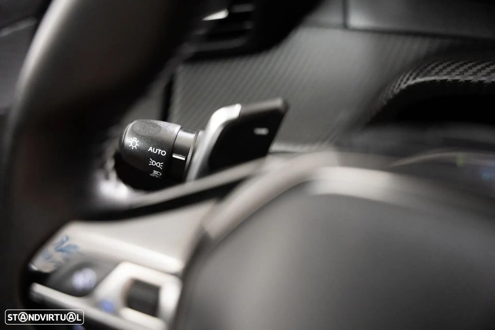 Peugeot 208 1.2 PureTech Allure Pack EAT8 - 13