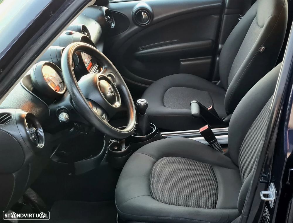 MINI Countryman Cooper D - 11
