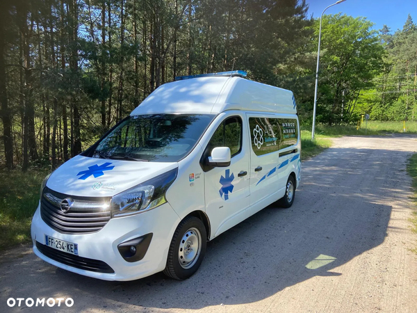 Opel Ambulans Karetka vivaro