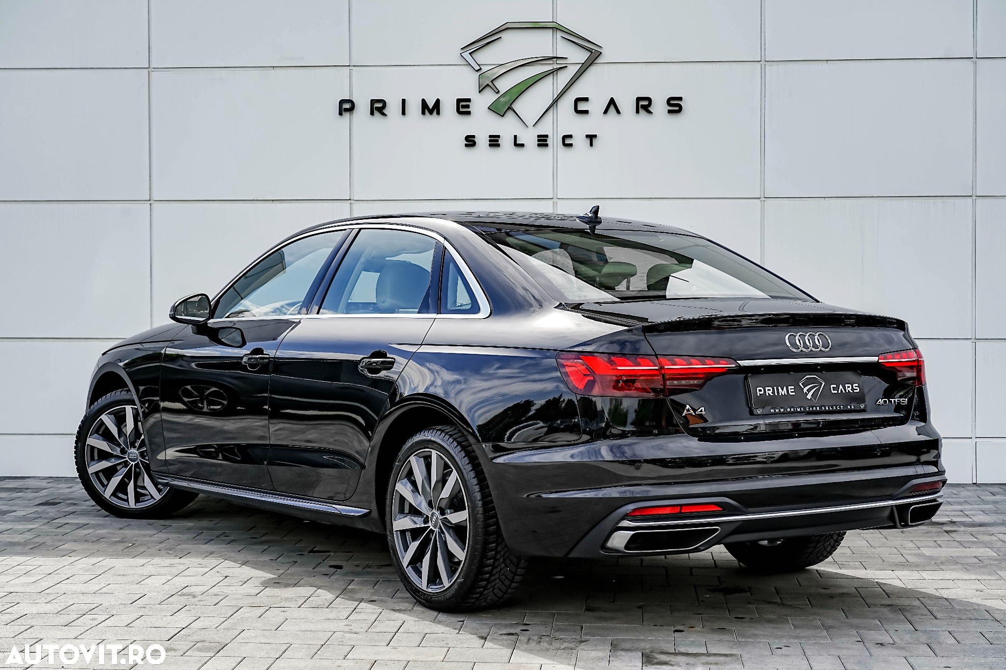Audi A4 40 TFSI S tronic design - 3