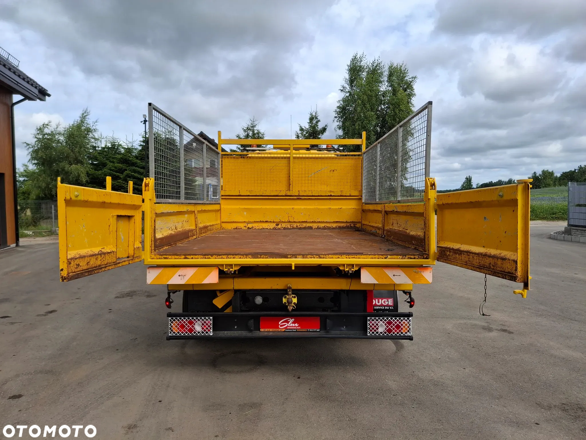Renault D7.5 Wywrotka Kipper 3 Strony Hak Euro 6 2015r 3 Miejsca Skrzynia Dzielone Burty Bliźniak 7500 KG - 7