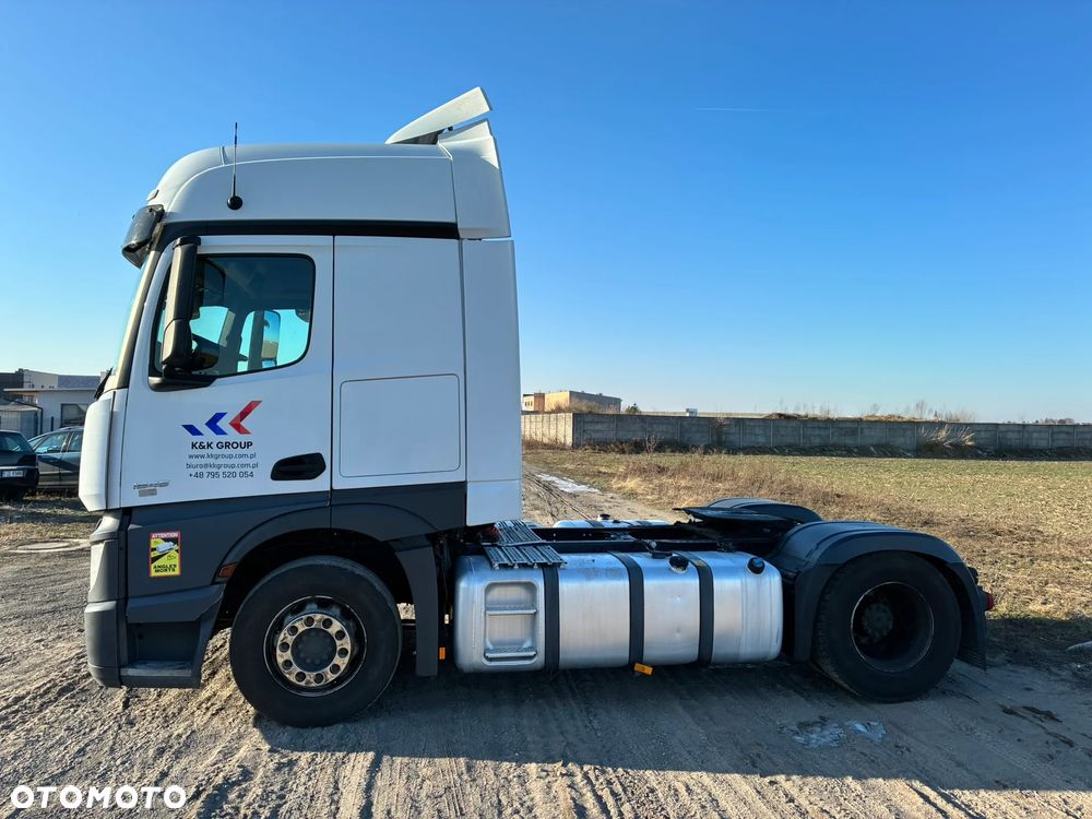 Mercedes-Benz Actros - 5
