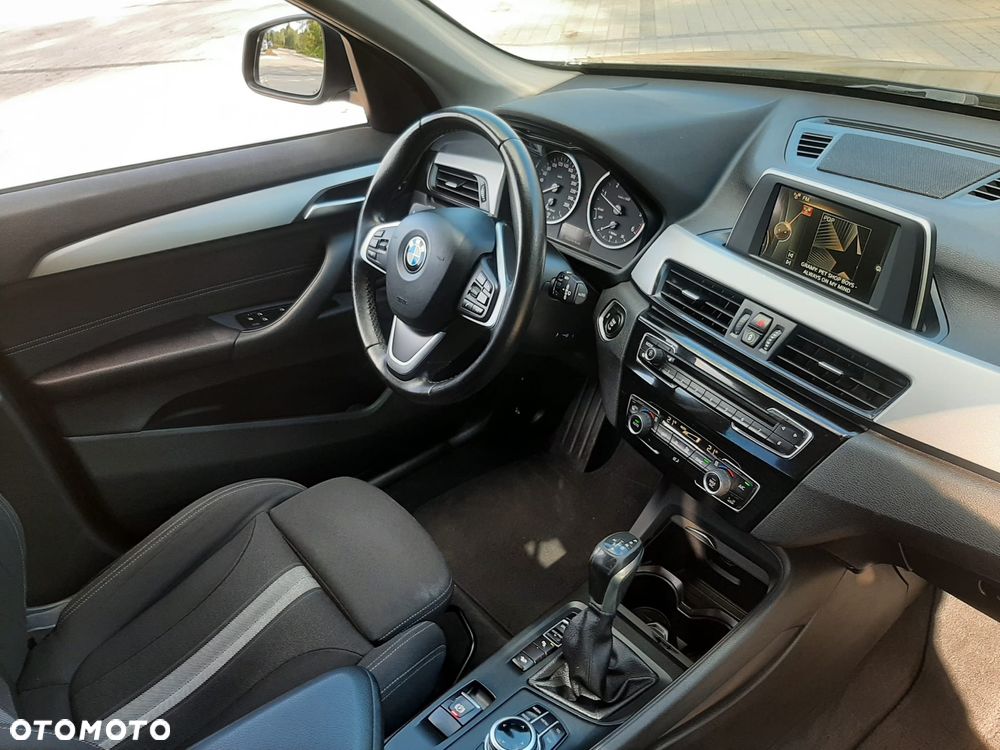BMW X1 xDrive18d Advantage - 24