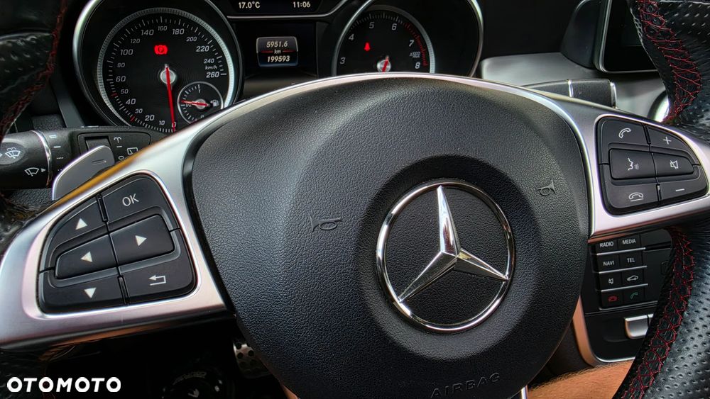 Mercedes-Benz CLA 200 7G-DCT AMG Line - 32