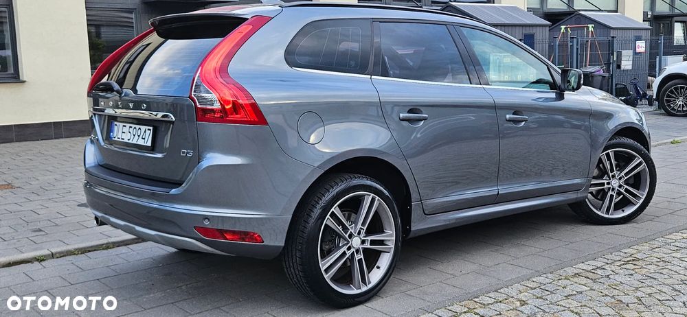 Volvo XC 60 D3 Geartronic Momentum - 30