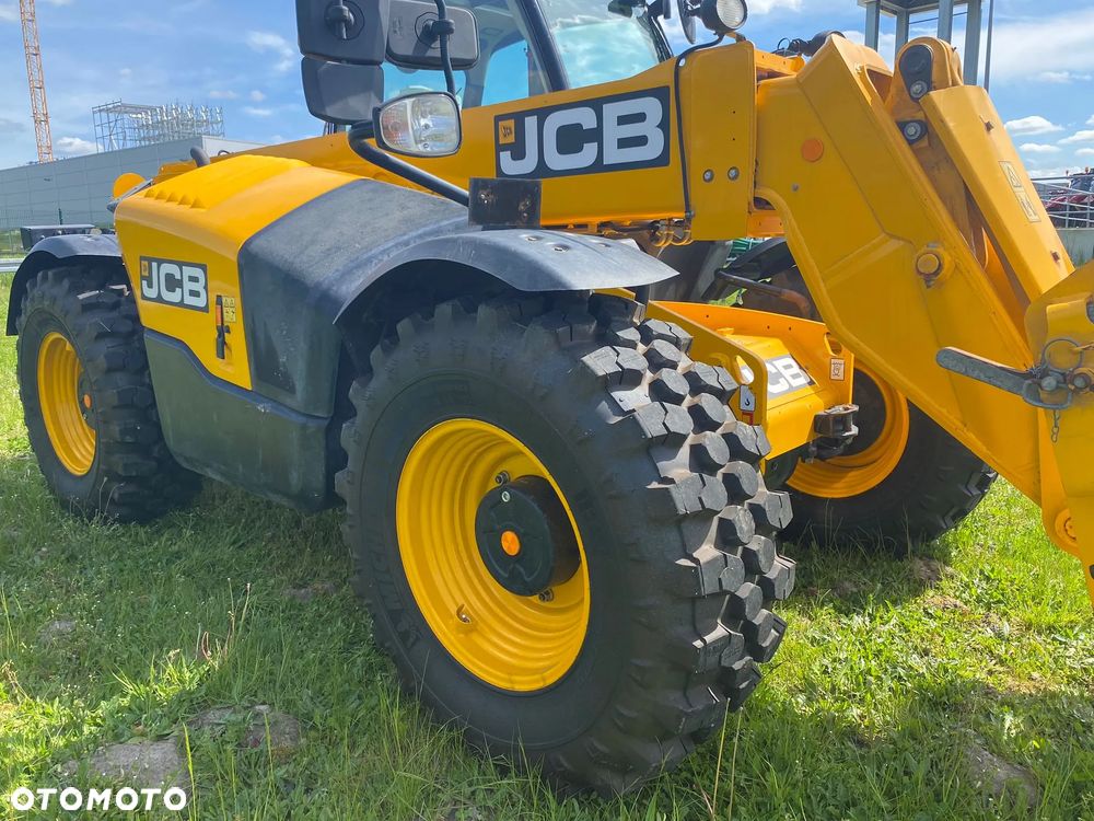 JCB 541-70 Agri Plus - 4