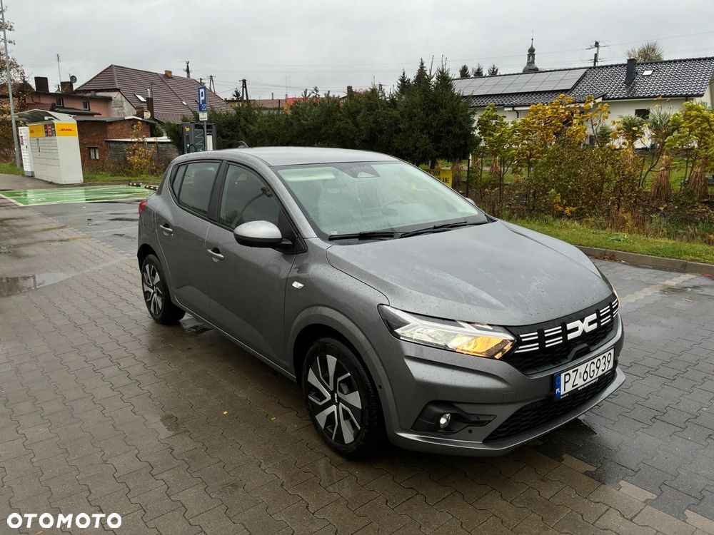 Dacia Sandero - 4