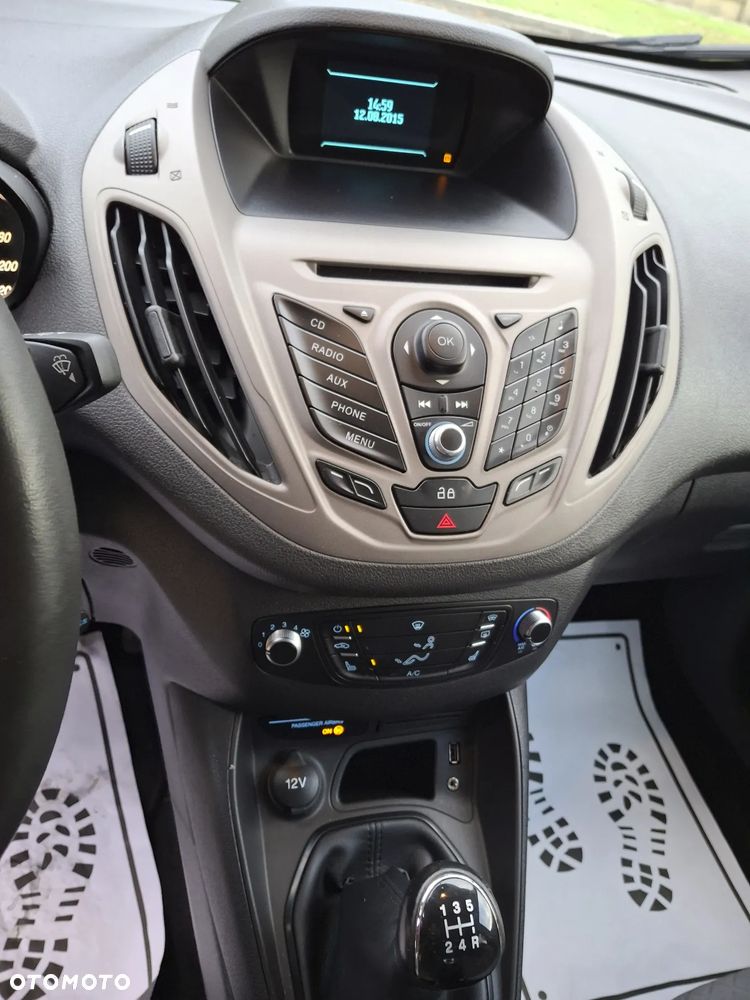 Ford Tourneo Courier 1.0 EcoBoost Ambiente - 23