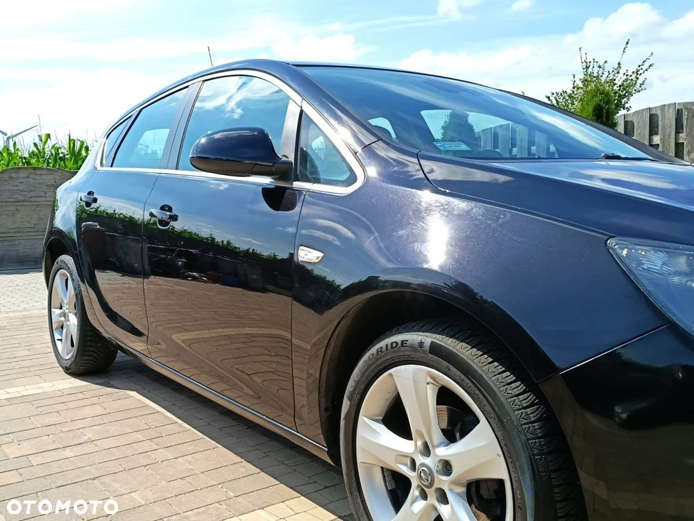 Opel Astra 1.4 T Cosmo S&S - 8