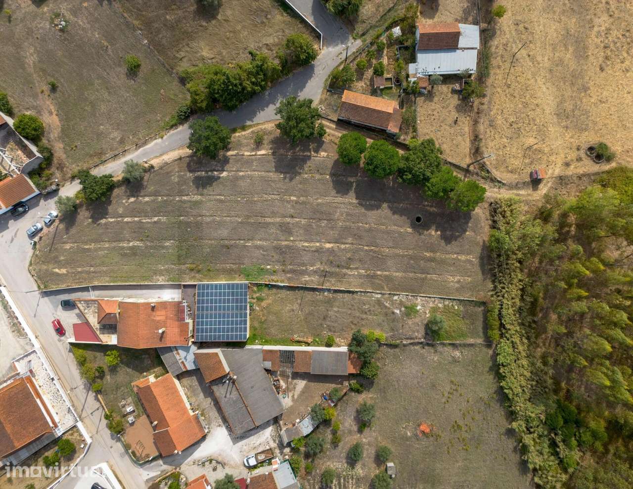 Terreno em Tremês com 3.600 m2 - Projeto Aprovado para Moradia Unifami - Grande imagem: 2/19