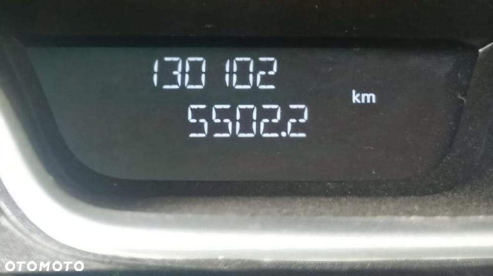 Nissan NV300 - 7